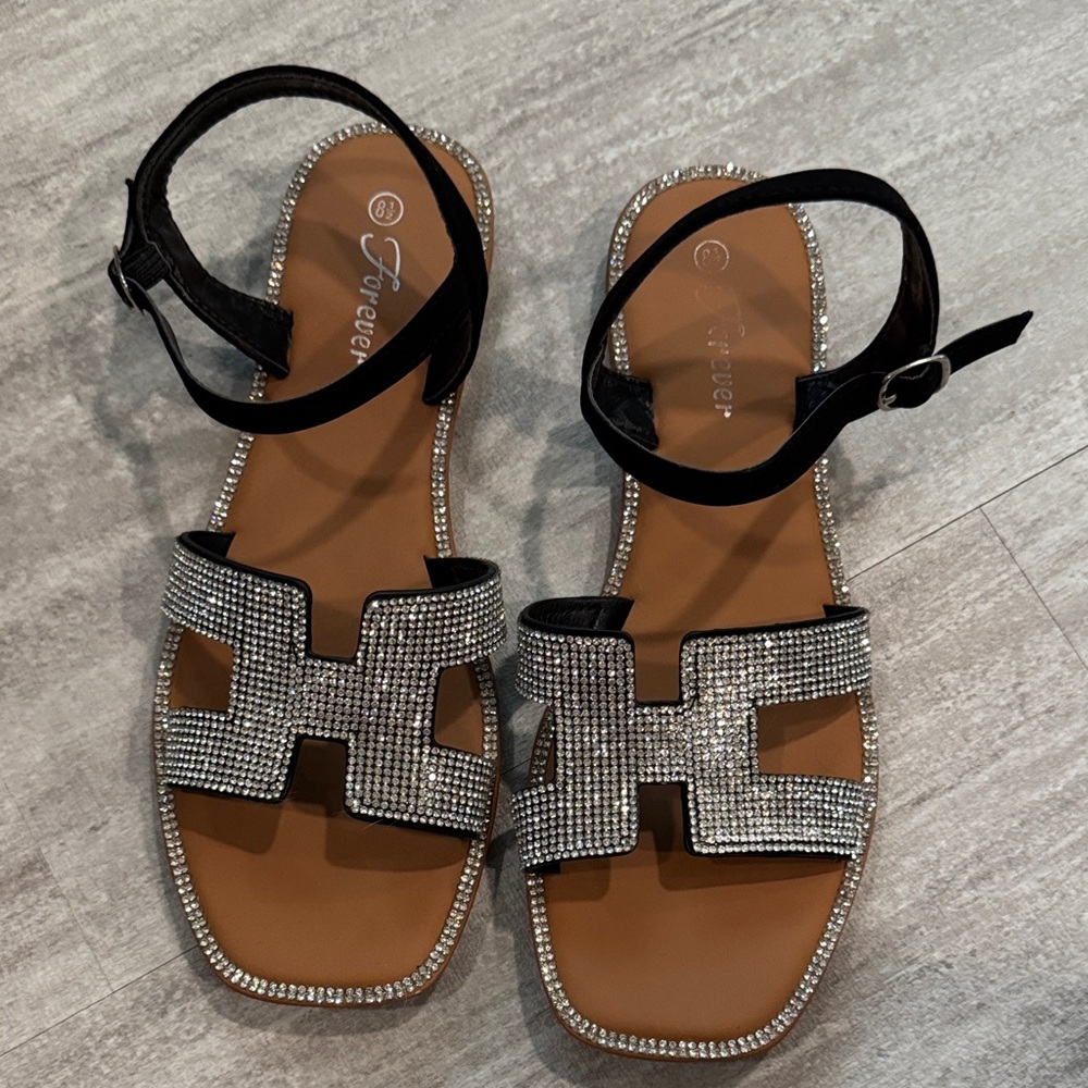 Rhinestone Black Strap Sandals. Size 8.5